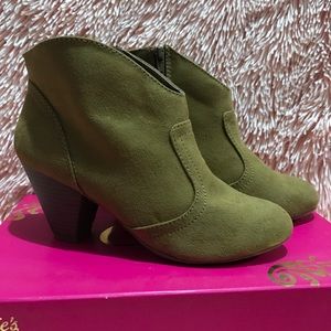 Candies Ankle Boots